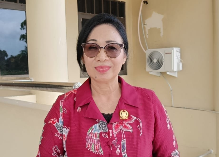 Foto: Ketua Komisi II DPRD Barito Selatan, Hj Yangsi Hartini. 