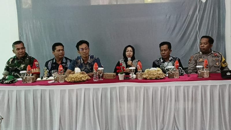 Anggota DPRD Barito Selatan, Idariani saat reses di daerah pemilihan (Dapil) I, di Buntok, Kamis 27 Februari 2025 (foto: BorneoToday/HBI)